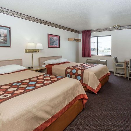Super 8 By Wyndham Morris Hotel Buitenkant foto